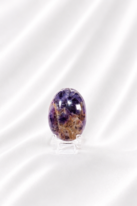 Chevron Amethyst Palmstone #7