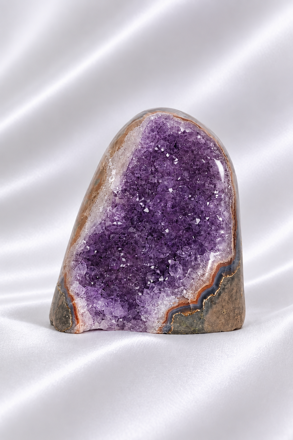 Amethyst Cut Base #52 - High Quality - 288 gm