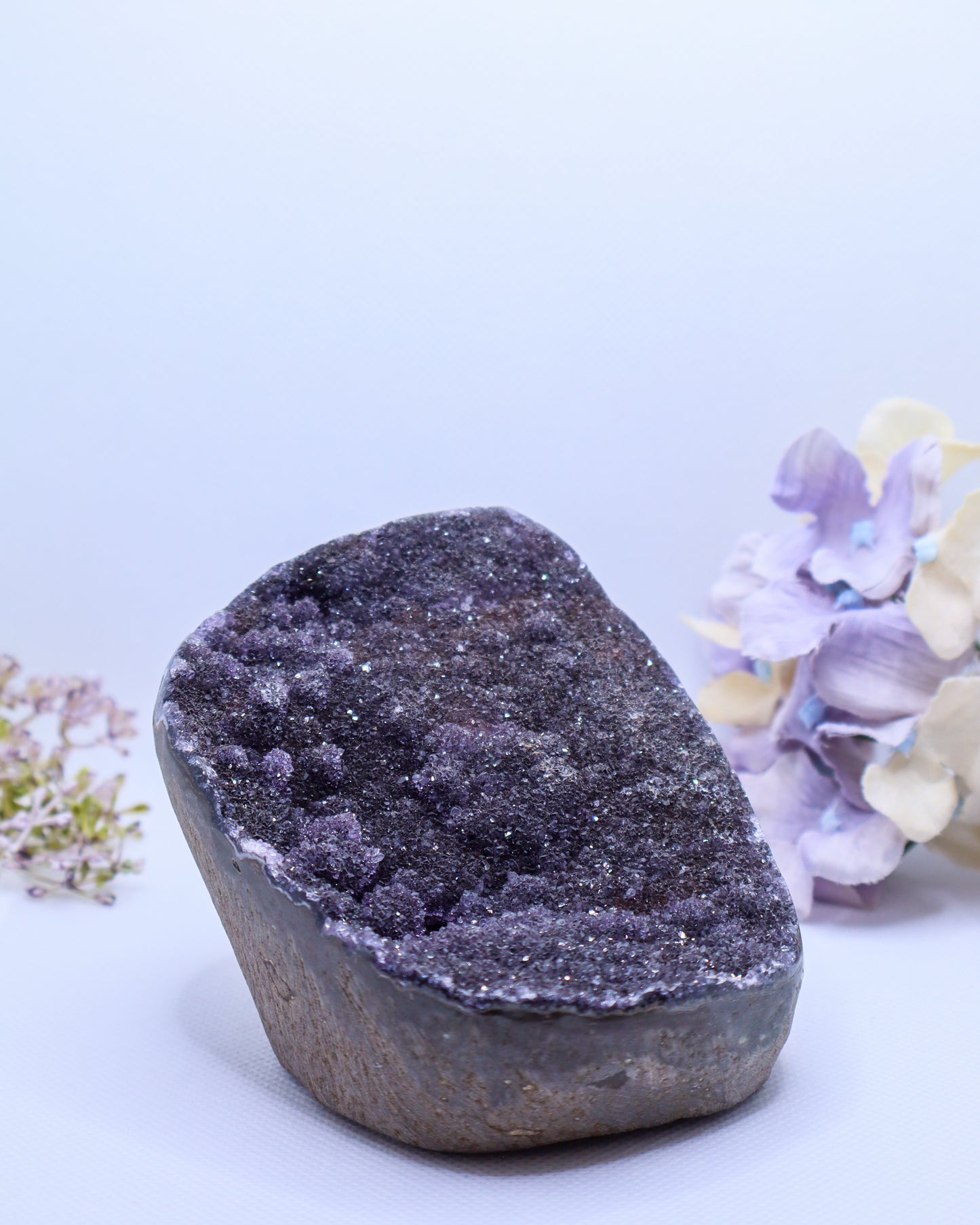 Amethyst Cut Base #32-572 gm