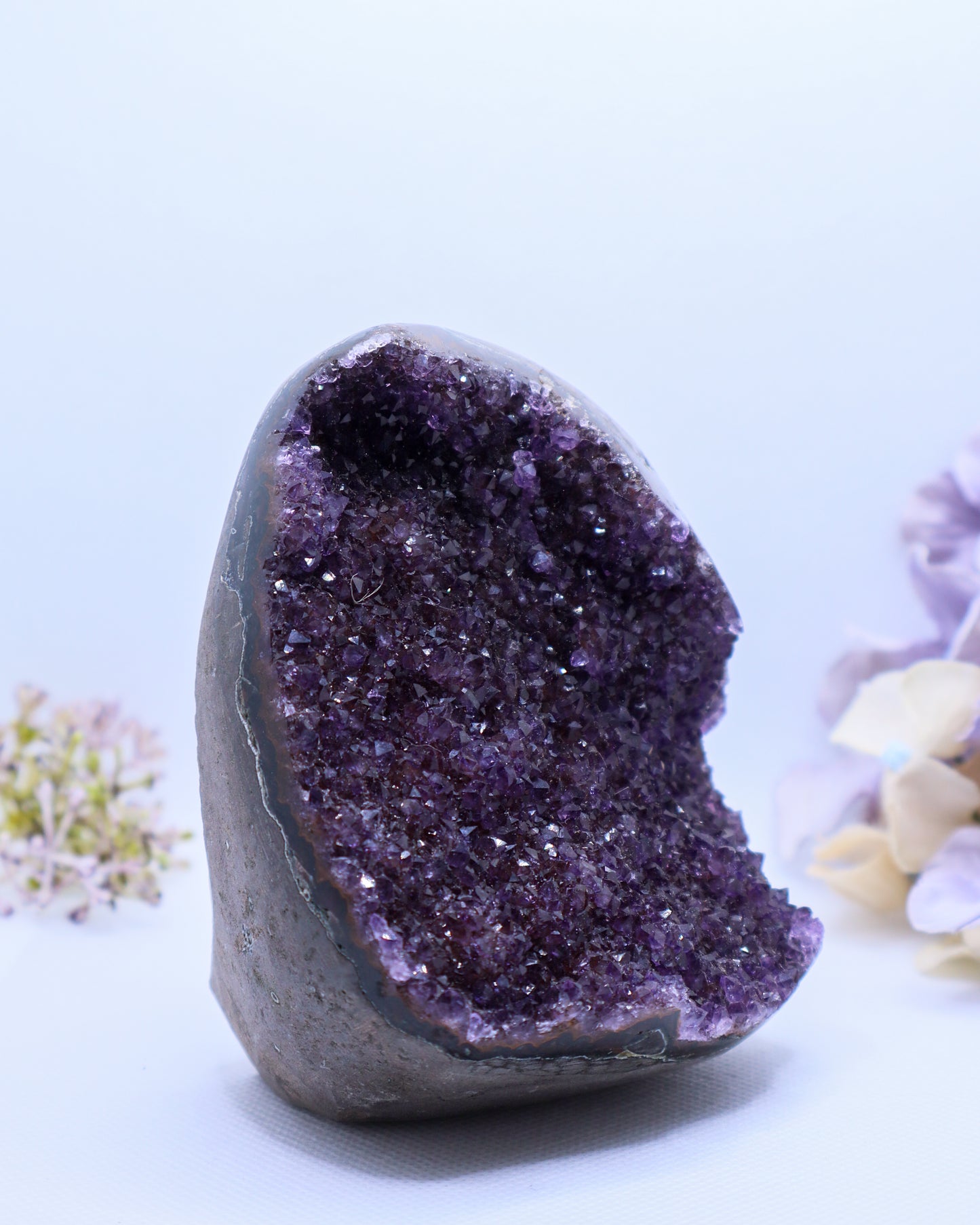 Amethyst Cut Base #19 -723 gm