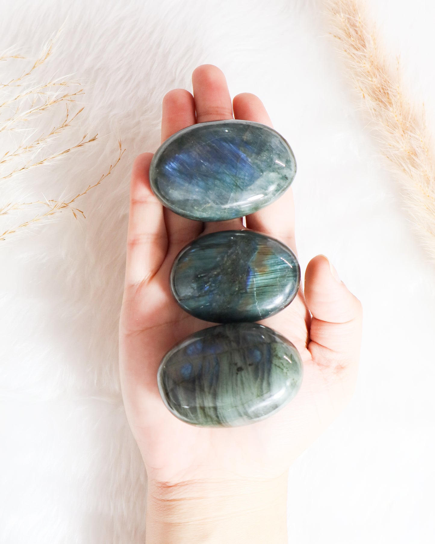 Labradorite Palmstones