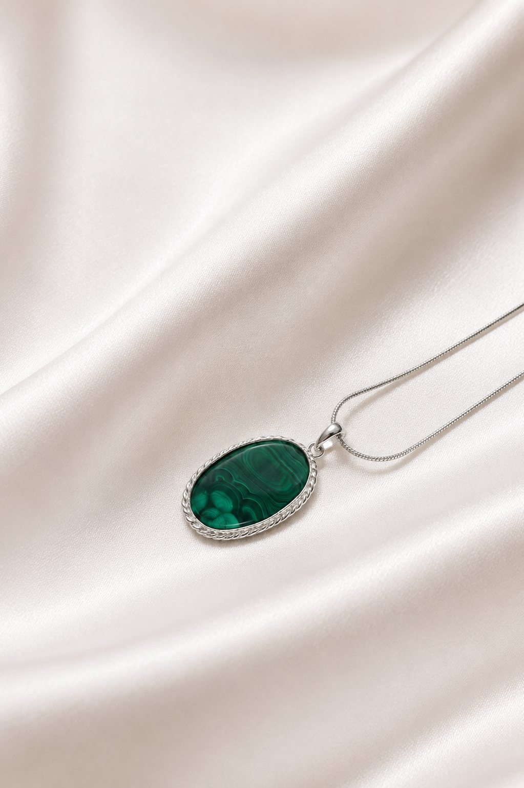Malachite Oval Necklace