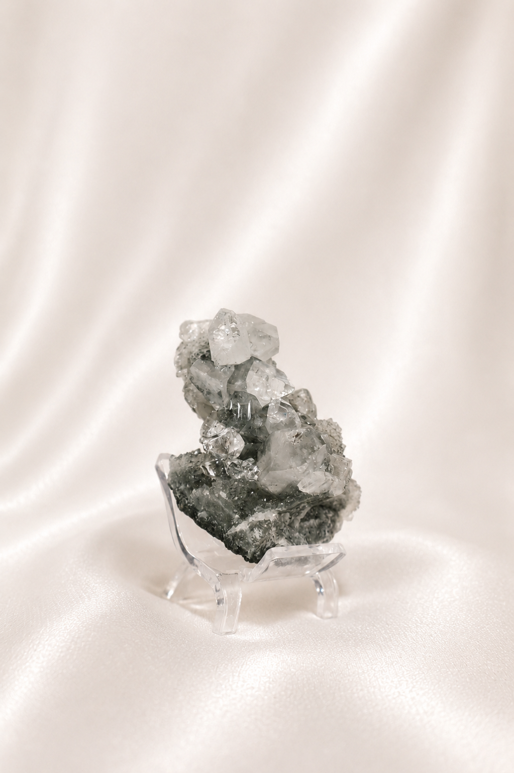 Blue Chalcedony with Apophyllite #40