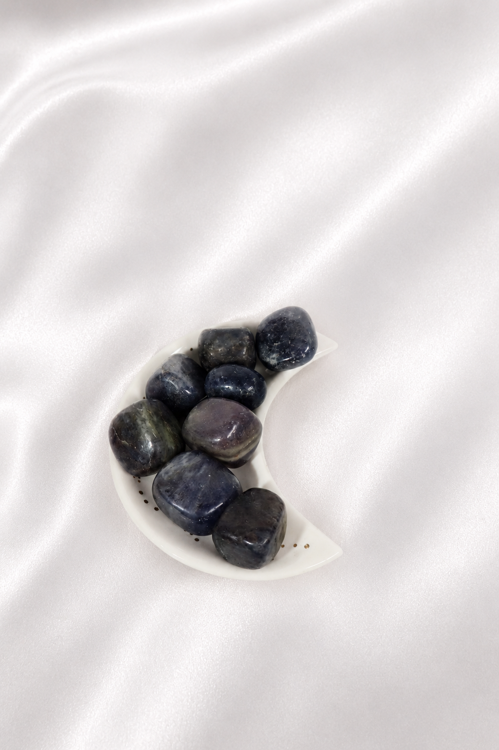 Iolite Tumbles