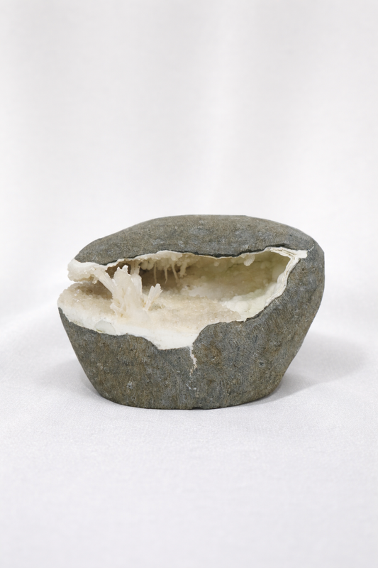 Scolecite Cave #10