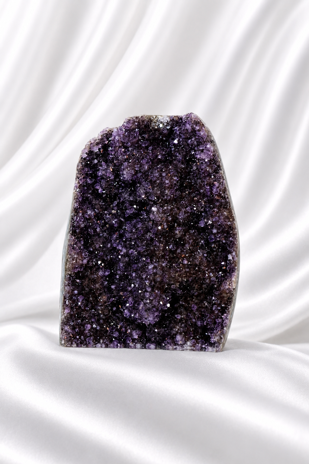 Amethyst Cut Base #69 - High Quality - 1.156 Kg