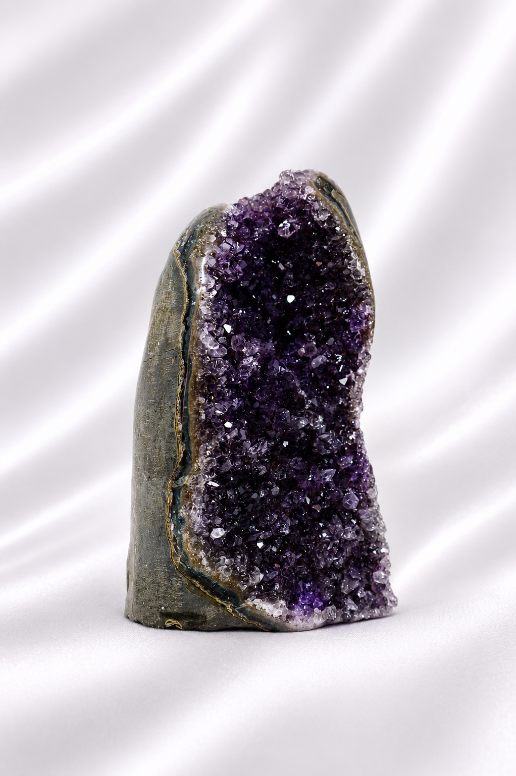 Rainbow Amethyst Cut Base #57 - High Quality - 342 gm
