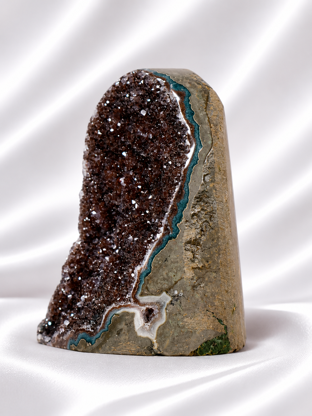 Rainbow Amethyst  Cut Base #62 - High Quality - 490 gm