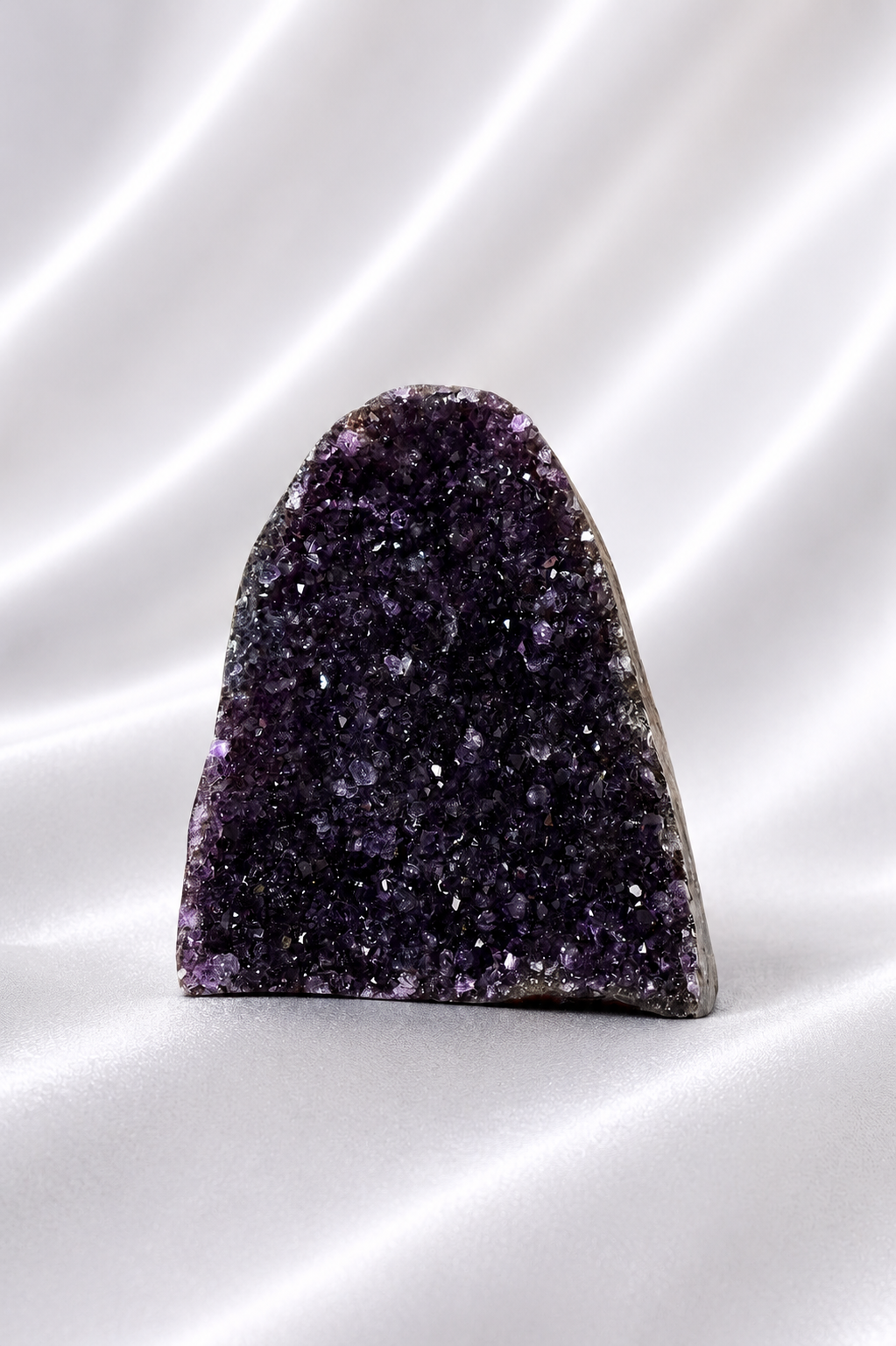 Amethyst Cut Base #50 - High Quality - 142 gm