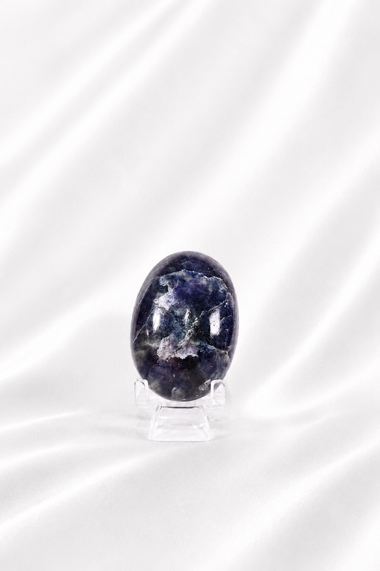 Iolite Palmstone #4