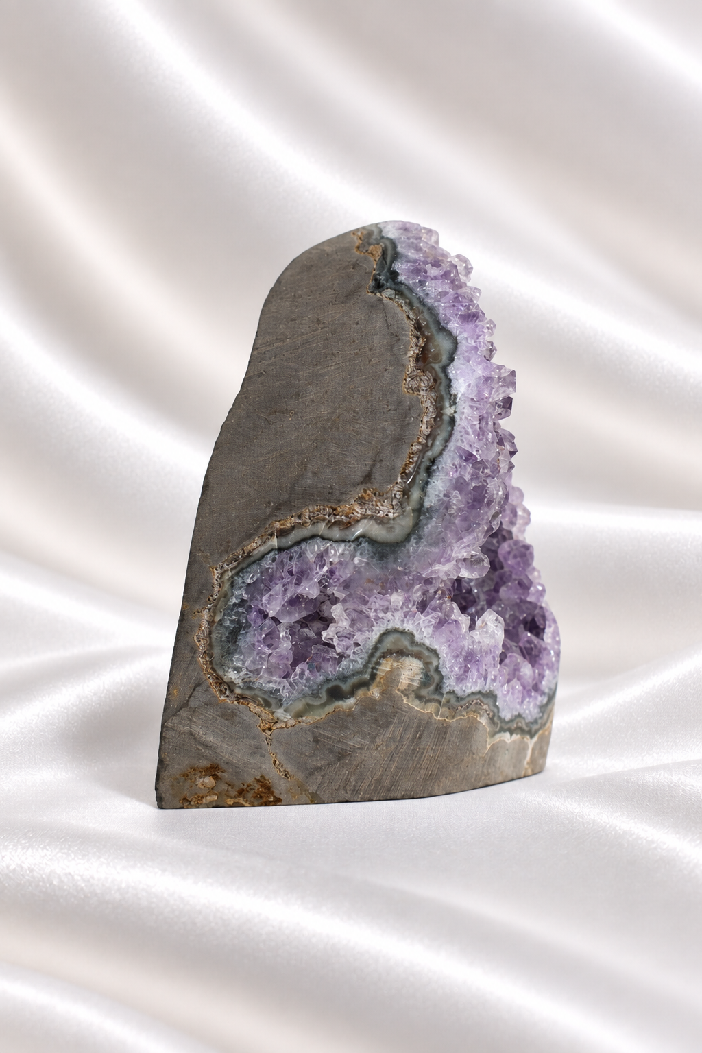 Amethyst Cut Base #77-High Quality - 270 gm