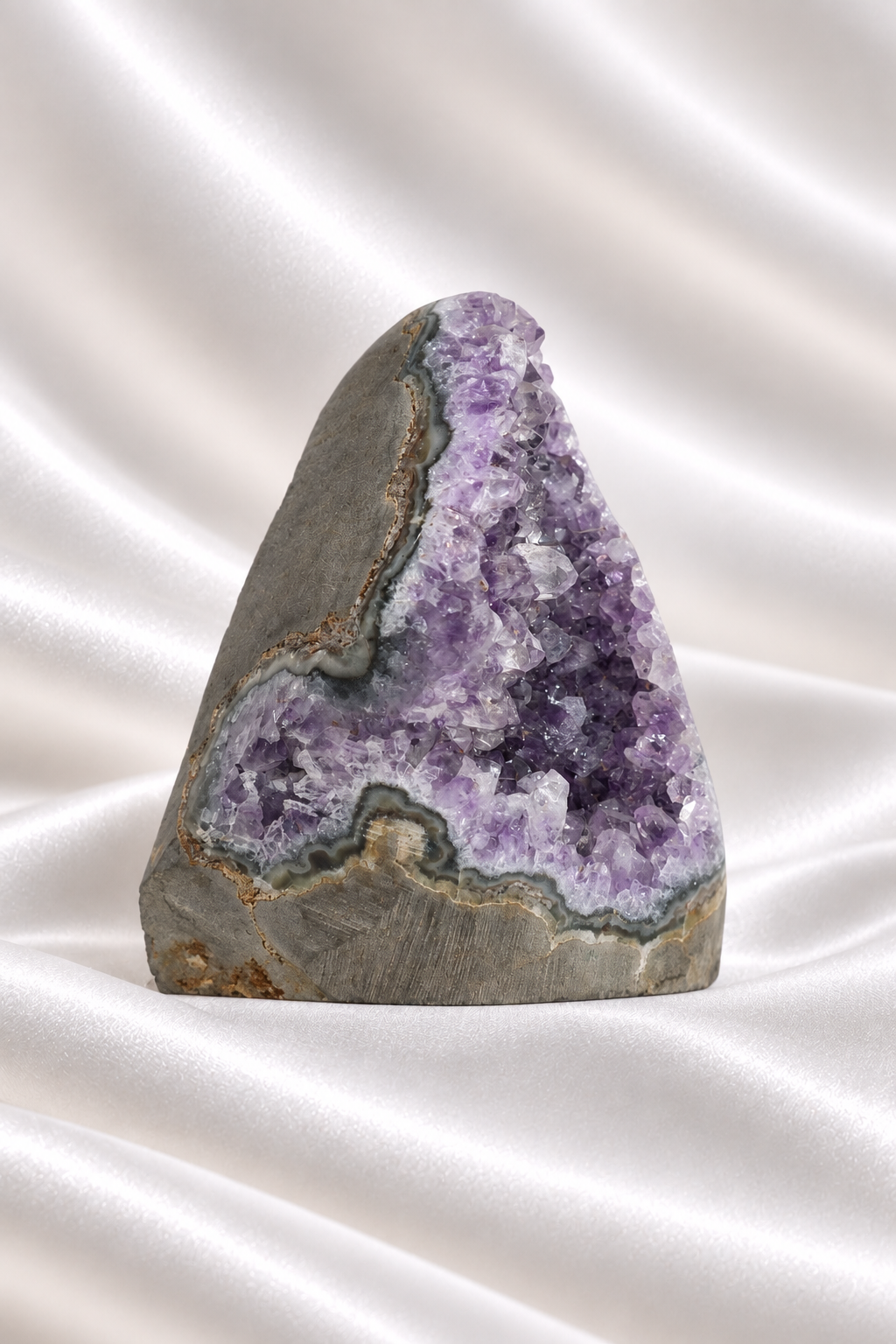 Amethyst Cut Base #77-High Quality - 270 gm