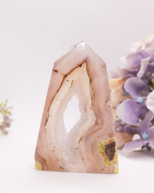 Druzy Agate Tower #25