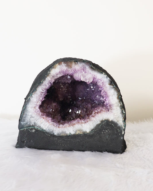 Amethyst Cathedral/ Cave #3 - A Grade