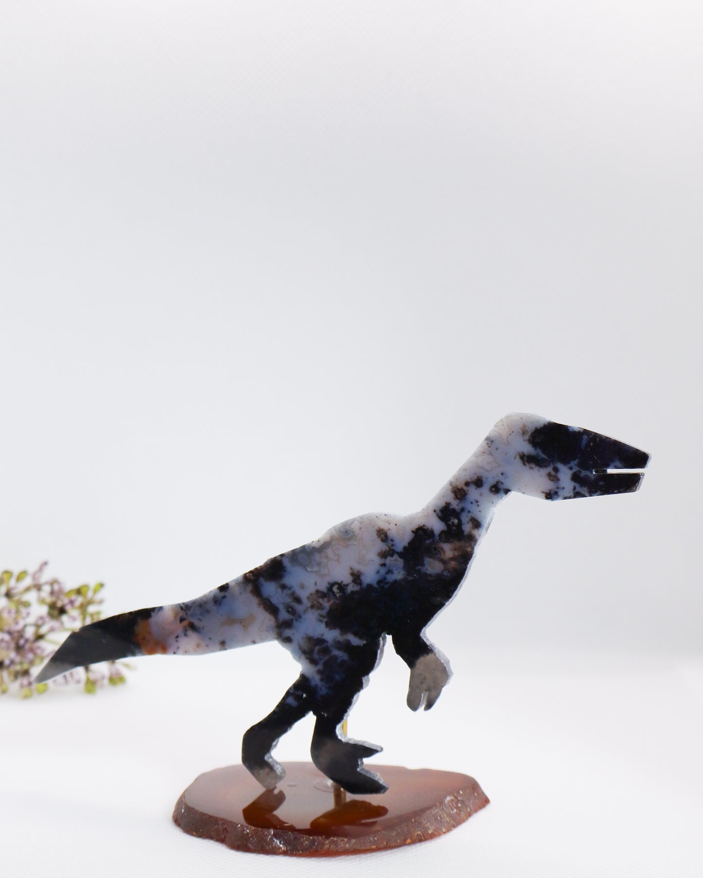 Agate Dinosaur Carving #1