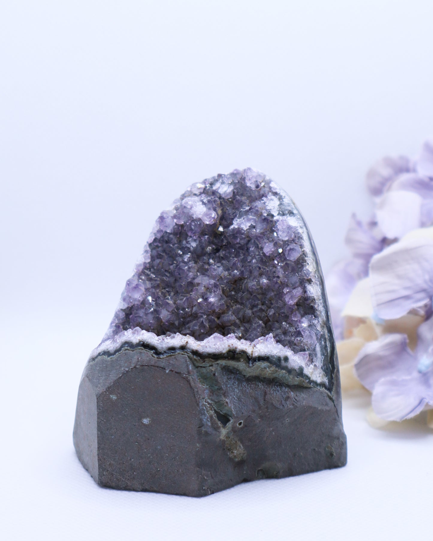 Amethyst Cut Base #15 -384 gm