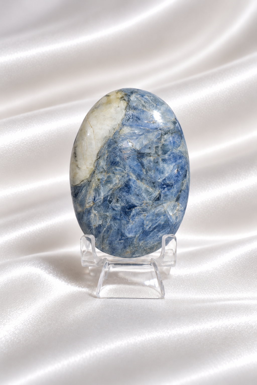 Blue Kyanite Palmstone #5