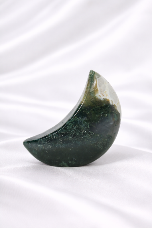 Moss Agate Standing Moon #4